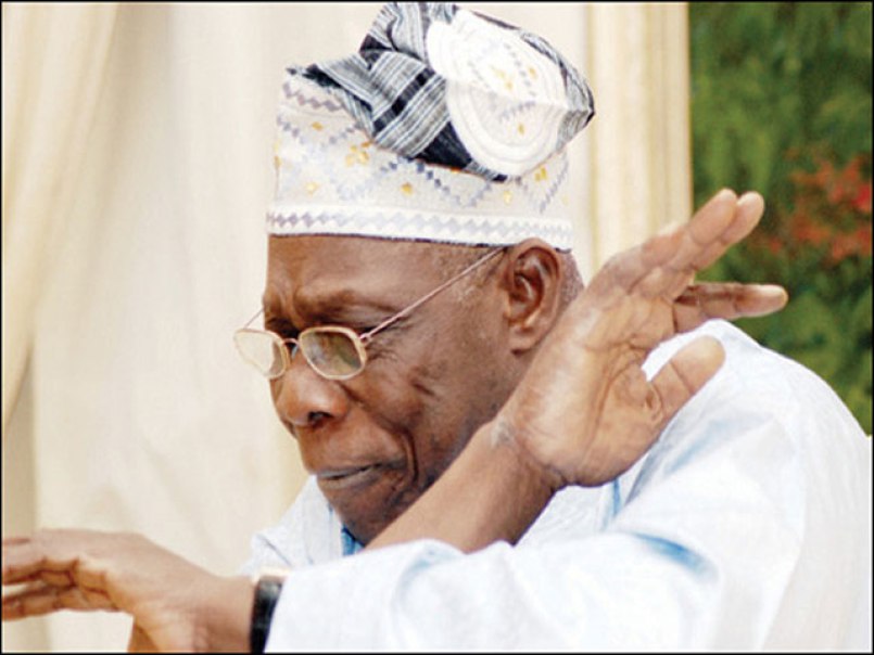 See How Obasanjo Introduced the Use Of ‘‘Ghana Must Go Bags’’ To Steal Money in Nigeria