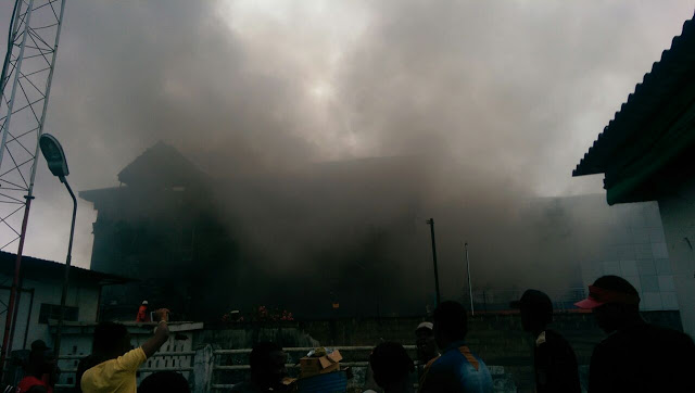 Biggest Shopping Mall in Benin, Phil Hallmark Razed By Fire [Photos]