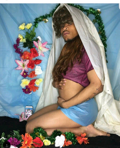 See Funny recreations of Beyonce's baby announcement photo