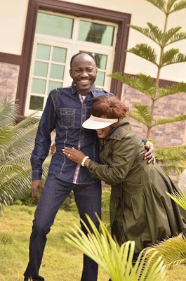 PHOTO NEWS!!!Apostle Suleman and His Wife, Lizzy, Pictured Playing In Their Garden