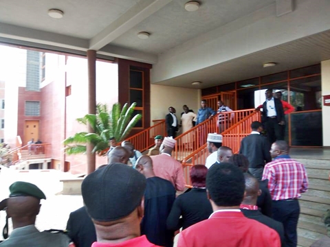 How Senator Dino Melaye Storms FCT Court With Crowd to Sue Sahara Reporters for N5 Billion [Photos]