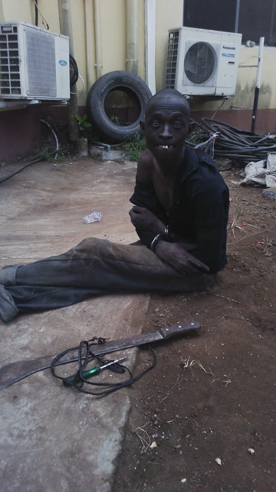  This Is So Funny! See How This Thief Poses For the Camera After He Was Arrested In Lagos [Photos]