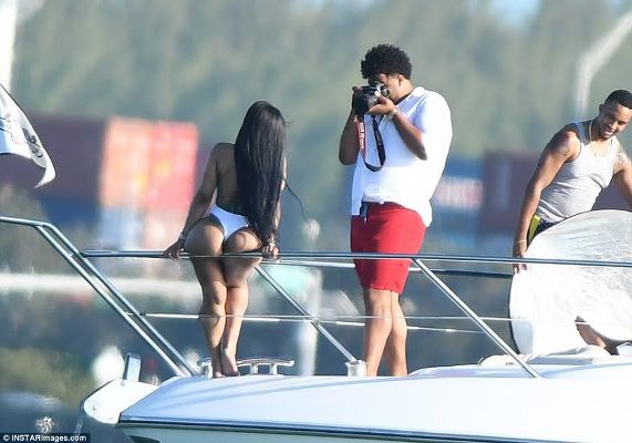 Bold Blac Chyna Flaunts Her Backside In Skimpy Swimsuit [Photos]