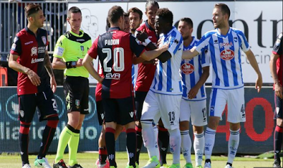 That Heartbroken Moment When Ghanaian Footballer, Muntari Walks Off Pitch After 'Being Racially Abused'[See Photos]