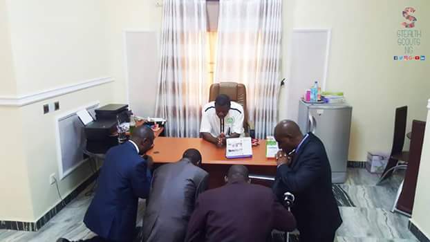 See What Happened Next After Emir Of Bauchi Rejected Pastor Adeboye’s Courtesy Visit To His Palace [Photos]