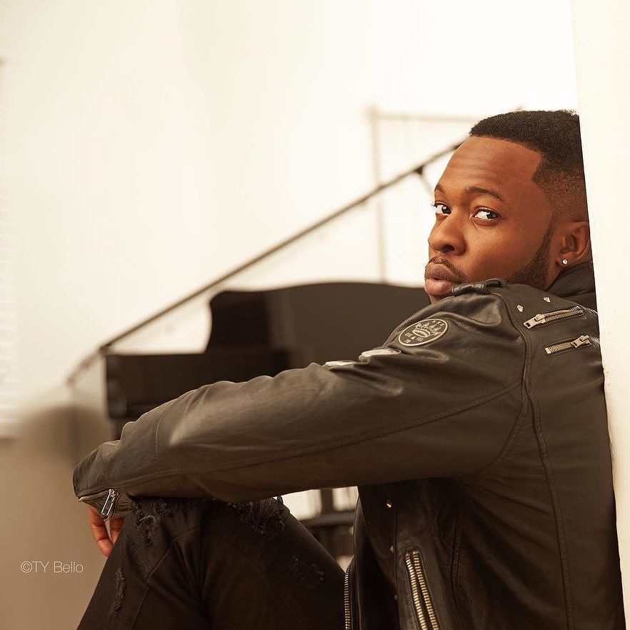 Flavour Strips All, Showing Off Hot And Toned Up Body In New Fierce Photos [Photos]