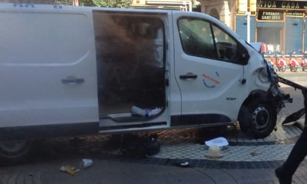 Barcelona Attack:13 killed after van ploughed into crowd of pedestrians [Photos]