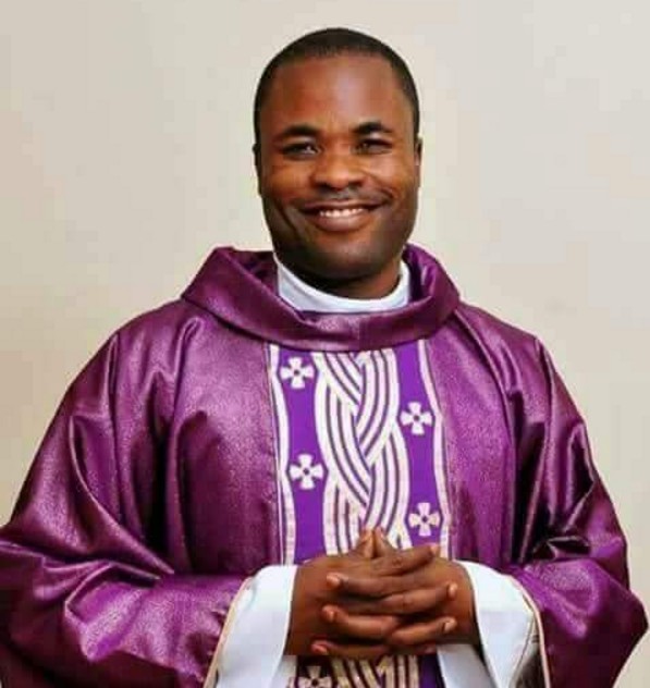 Reverend Father Resigns From A Catholic Church For This Unbelievable Reasons [Must Read]