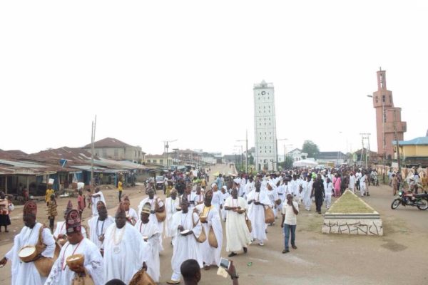 PHOTOS NEWS: Ooni Of Ife Celebrates Goddess Of Love Osun Without Wife, Olori Wuraola