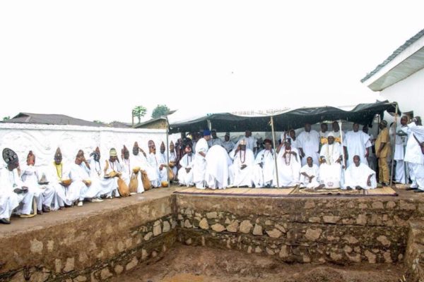 PHOTOS NEWS: Ooni Of Ife Celebrates Goddess Of Love Osun Without Wife, Olori Wuraola