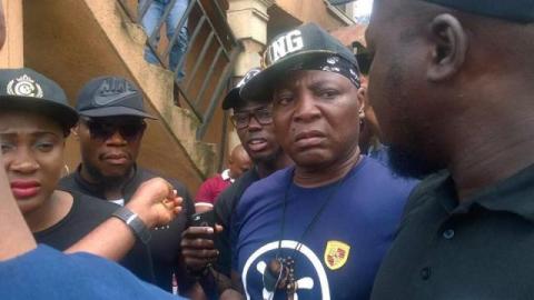 Charly Boy, His ‘Our Mumu Don Do’ Team Visit Family Of Late Somtochukwu Killed During Demolition Of Eke-Ukwu Market In Owerri