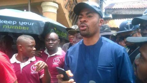 Charly Boy, His ‘Our Mumu Don Do’ Team Visit Family Of Late Somtochukwu Killed During Demolition Of Eke-Ukwu Market In Owerri