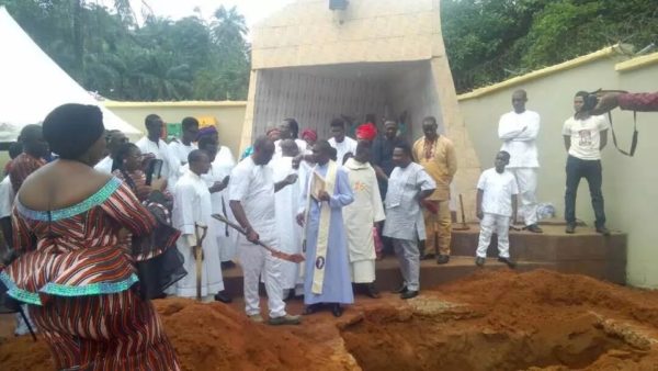 Tears Flows Like A River As Victims Killed In Ozubulu Church Attack Was Laid To Rest [Photos]