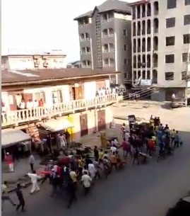 Soldiers Spotted, Escort Hausa Indigenes To Mosque Following Riot In Aba [Photos, Video]