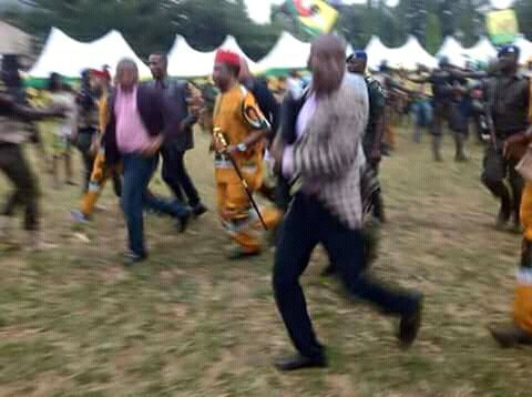 BREAKING: Anambra On Fire As Gov.Willie Obiano Was Spotted Running Away From Campaign Ground [Photo]