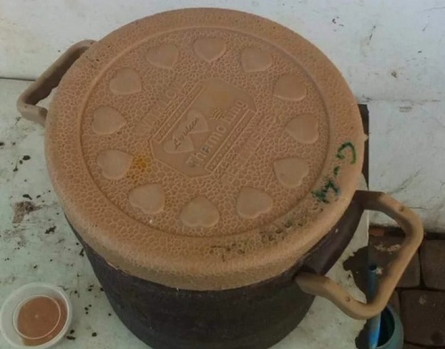 After Budgeting N1 Billion for Food, Photos Of The Food Being Served To The Presidential Guards At The State House Leaks [Photos]