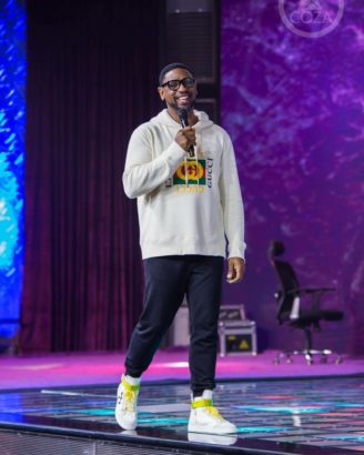 Photo Of Pastor Fatoyinbo Preaching In A $1280 Gucci Hoodie