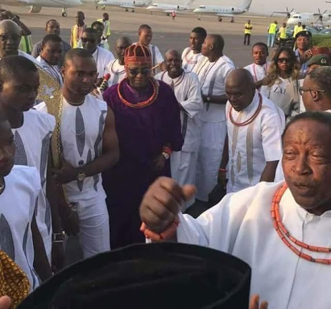 Photos Of Oba Of Benin As He Arrives Abuja With His Wives [Photos]