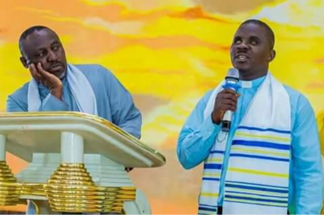 What Really Transpired Between Governor Rochas Okorocha And Blind Evangelist At Imo Govt House [Photos]