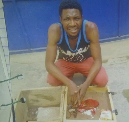 Photo: Customer Reportedly Caught With Charms Inside A Restaurant In Lagos