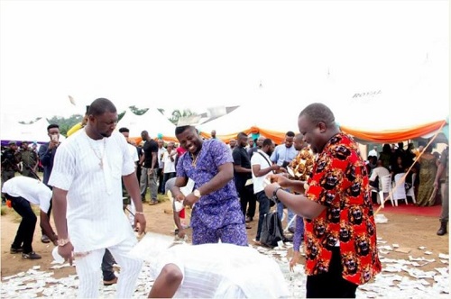 Money Rains Like A River At Nigerian Big Boy Escoba Smith’s Father’s Burial In Abia [Photos]