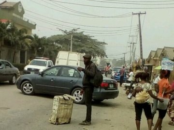 Nigerian Man Who Returned from London for Christmas allegedly Runs Mad, Seen Roaming The Streets Of Lagos [Photos]