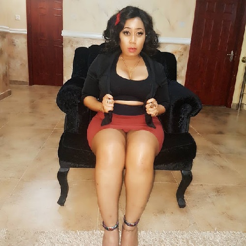 What Do You Think is Wrong with This Photo of Moyo Lawal?
