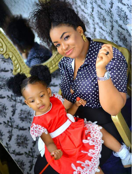Just Like That, Nigerian Mom Gets N2m from Total Stranger To Celebrate Her Daughter's Birthday