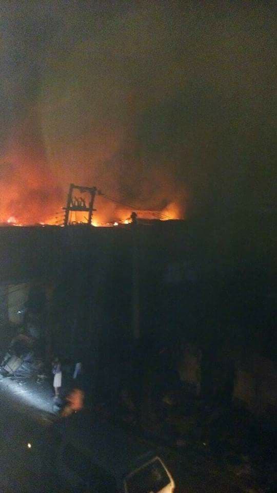 New Market Owerri Mysteriously Set Ablaze, After Confrontation Between Gov. Rochas And Market People [Photos]