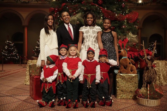 As Expected, Obamas Share Their Christmas Photo