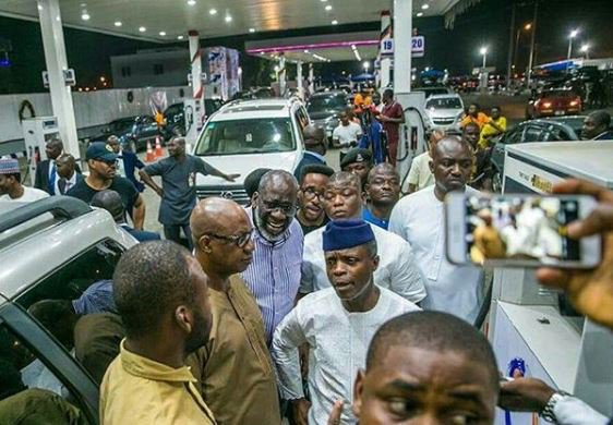 Fuel Scarcity Latest: Vice President Yemi Osibanjo Spotted Selling Fuel in Lagos [Photos]