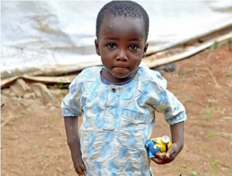 Read The Touching Life Story Of The Cute Little Boy Who Photobombed The Viral Wedding Photo And How He Was Abandoned By The Mum [Photos]