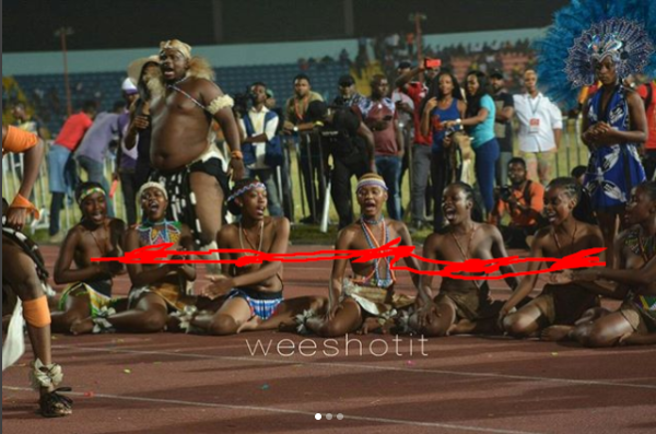 That moment Gov. Rochas’ mouth drops as South African ladies dance with bared b00bs at Calabar carnival [photos/Video]