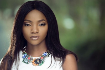 #EndSARS: “I and my friends had a gun pointed at us for laughing” – Simi shares her SARS story