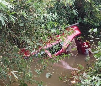 Vehicle Conveying An Entire Family Plunges Into River In Imo State [Photos]