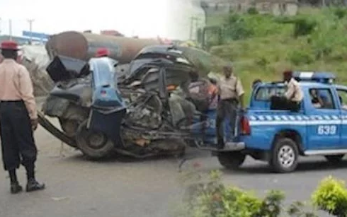 So Sad, 5 People Died Along Lagos-Ibadan Expressway On New Year Eve