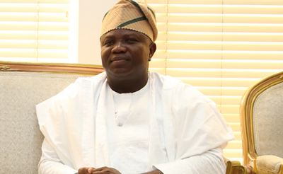 You need to see The Look on Governor Ambode’s Face As He Concedes Defeat And Congratulates Sanwo-Olu [Photos]