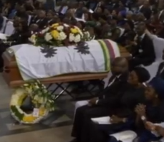 Heart Melting Photos From The Funeral Service Of Late Deji Tinubu