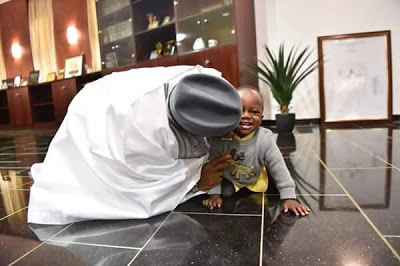 El-Rufai Goofs Around with A Baby Who Screams Anytime He Sees His Pictures [Photos]