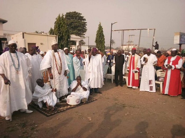 ‘God Is The Almighty King Of Kings’-Ooni Of Ife Says As He Joins Christians Prayers [Photos]