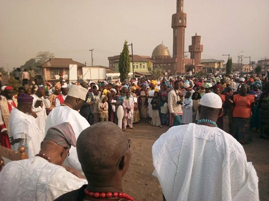 ‘God Is The Almighty King Of Kings’-Ooni Of Ife Says As He Joins Christians Prayers [Photos]