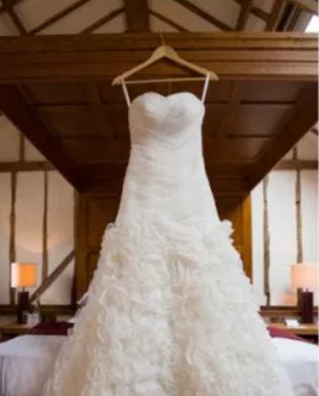 So Heartbroken!!!Nigerian Man Finds Out His Fiancee Is Sleeping With His Best Man, 3 Weeks To Wedding