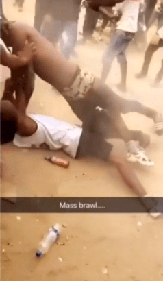 Yahoo Boy Spotted Fighting Friends Who Abandoned Him After Going Broke
