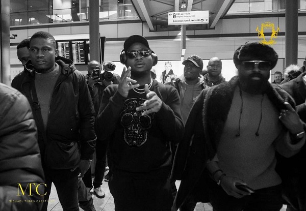 #30BillionUKTour: Davido Arrives London Ahead of Much Talked About Tour