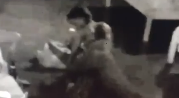 #BBNaija2018: Truth or Dare gets serious as Khloe twerks on Lolu's p*nis, Ahneeka allows Lolu to squeeze her bo*bs