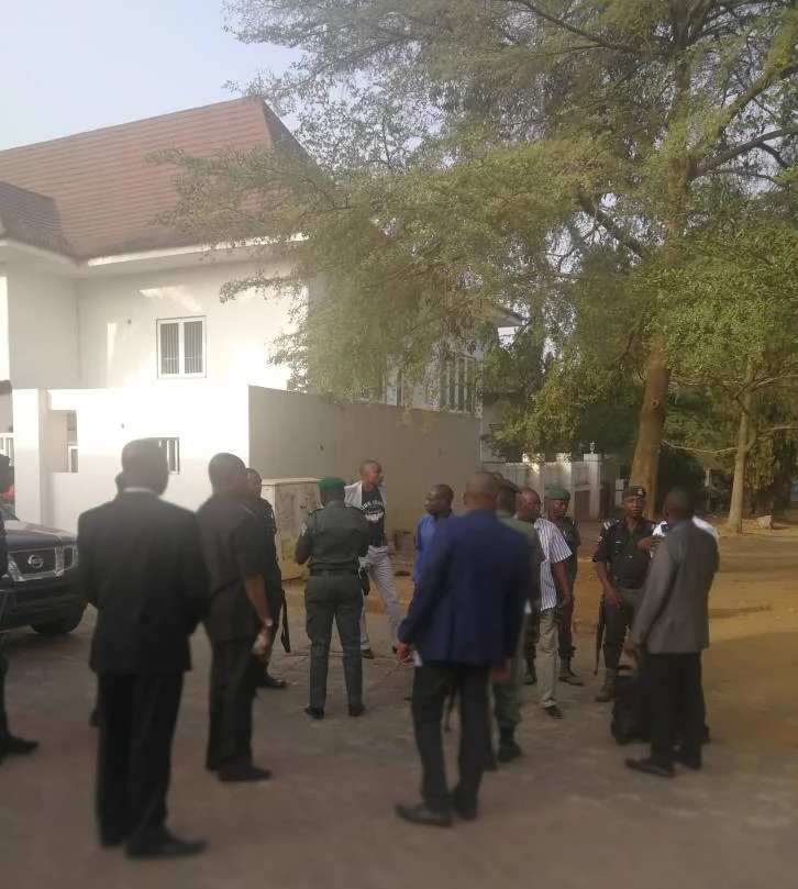 After Intruding Daily Times Premises, Police Storms Abuja Home Of Senator Ikechukwu Obiorah To Arrest Him After Intruding Daily Times Premises, Police Storms Abuja Home Of Senator Ikechukwu Obiorah To Arrest Him