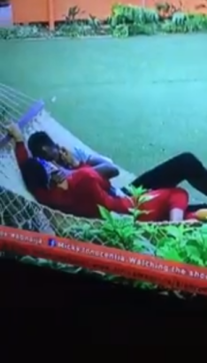 #BBNaija2018: Nina And Miracle Spotted Kiss Passionately Again In The Garden [Photos/Video]