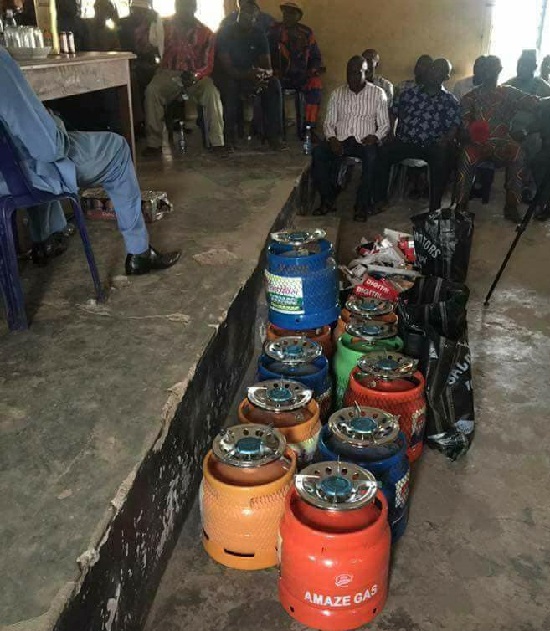 South Eastern Senator, Empowers Constituents with Frying Pan, Nigerians React [Photos]