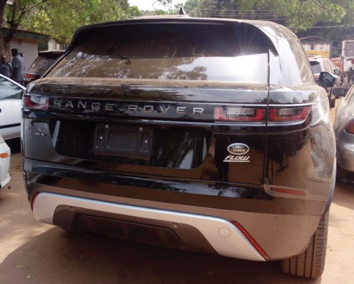 You Need to See the N51million Range Rover SUV Abandoned by Smugglers In Ogun [Photos]