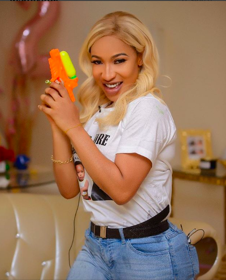 Tonto Dikeh Flaunts Her New ‘Enhanced’ Post-Surgery Body in New Photo